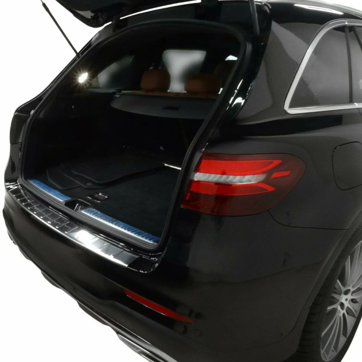 seuil-protection-coffre-interieur-mercedes GLC
