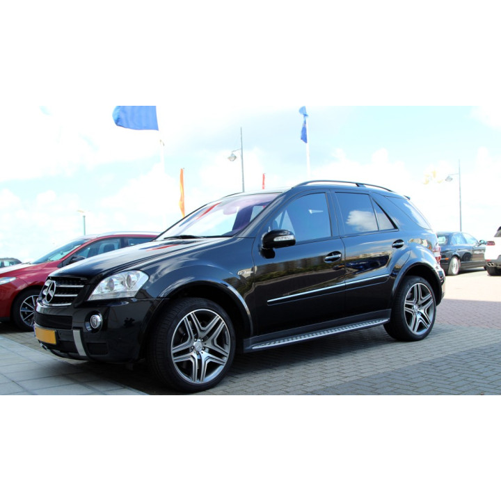 MARCHE PIED AMG LOOK MERCEDES ML W164 2006-2011