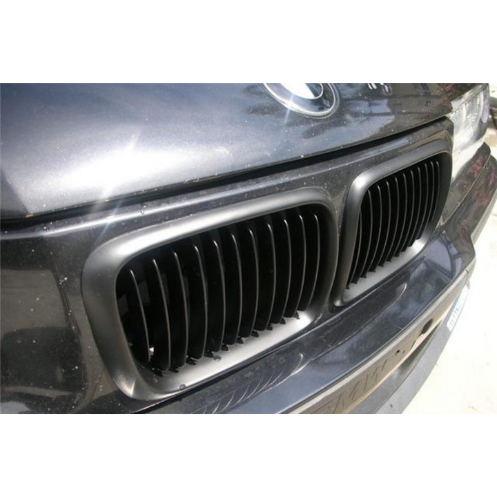 CALANDRE NOIRE BMW E36 1990-1996