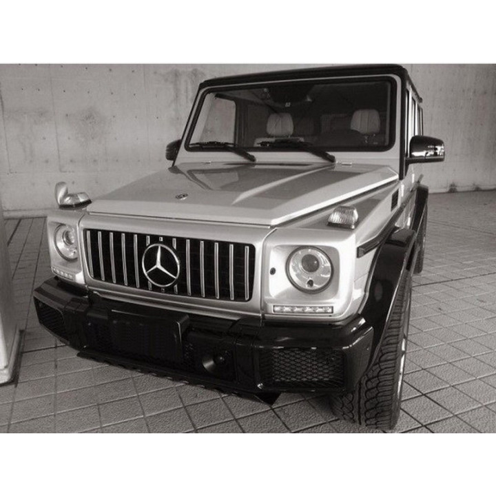 CALANDRE GT MERCEDES CLASSE G W463 CHROME + NOIRE