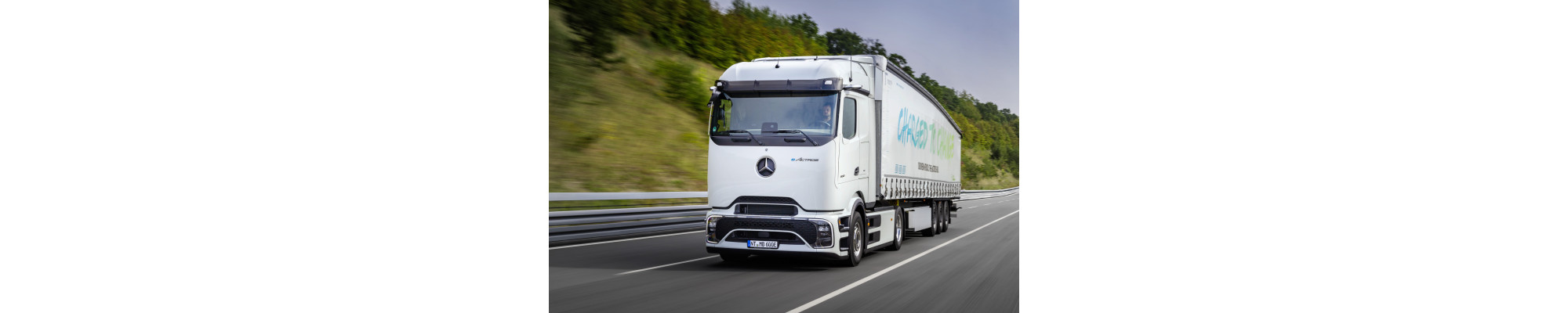 MERCEDES TRUCK